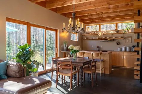 296 West Hill Road Lincoln VT 05443
