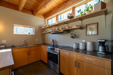 296 West Hill Road Lincoln VT 05443