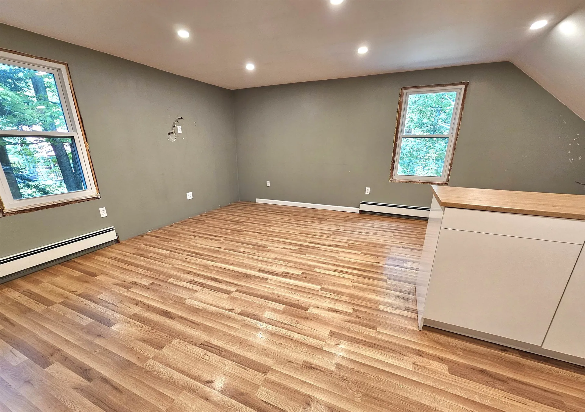27 Boyle Street Lincoln NH 03251