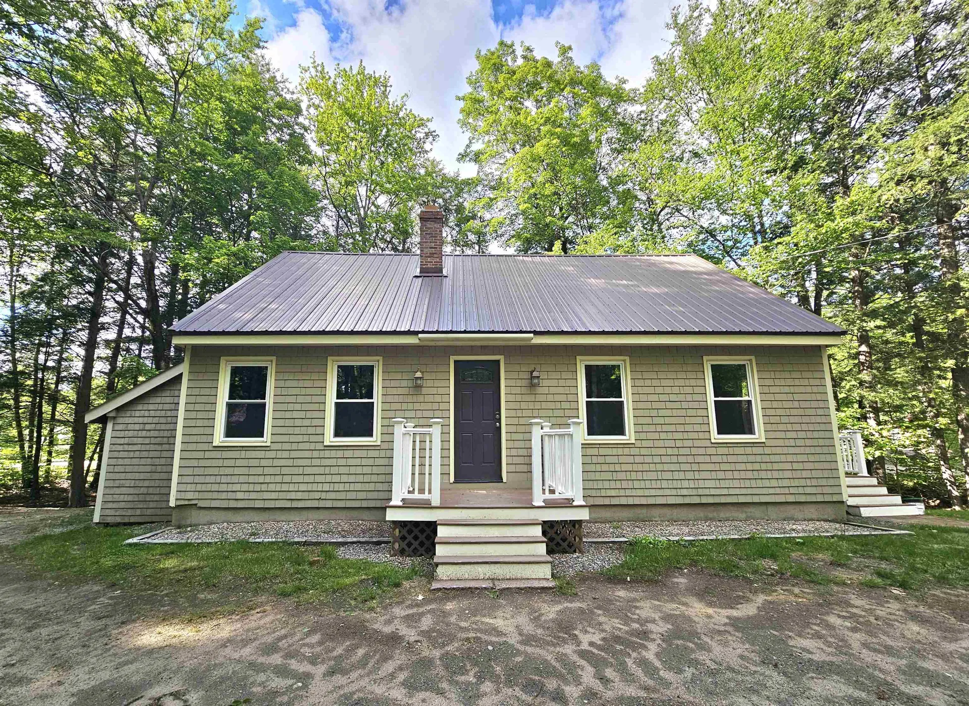 27 Boyle Street Lincoln NH 03251