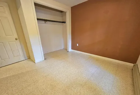 27 Boyle Street Lincoln NH 03251