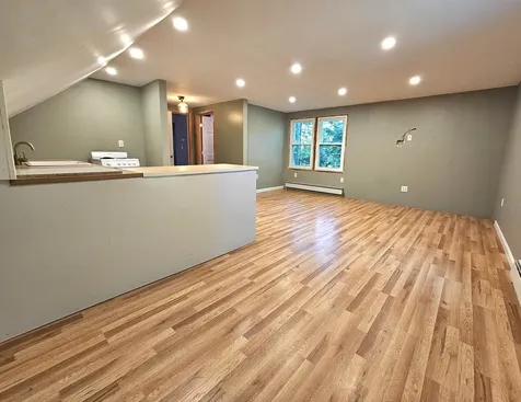 27 Boyle Street Lincoln NH 03251