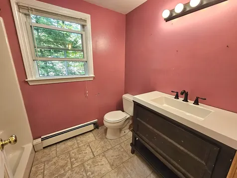 27 Boyle Street Lincoln NH 03251