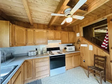 6 Femia Drive Stewartstown NH 03576