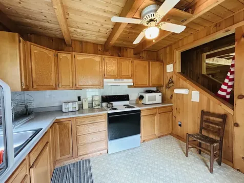 6 Femia Drive Stewartstown NH 03576