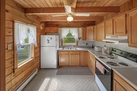 6 Femia Drive Stewartstown NH 03576