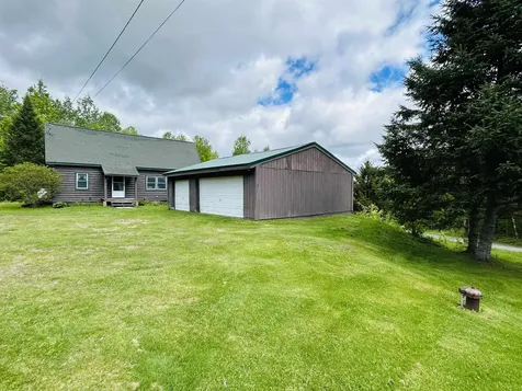 6 Femia Drive Stewartstown NH 03576