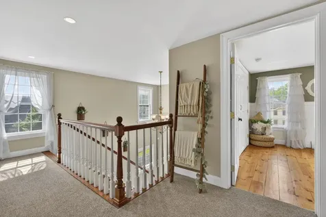 376 Main Street Hopkinton NH 03229