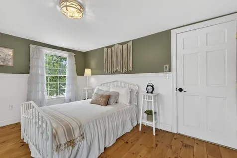 376 Main Street Hopkinton NH 03229