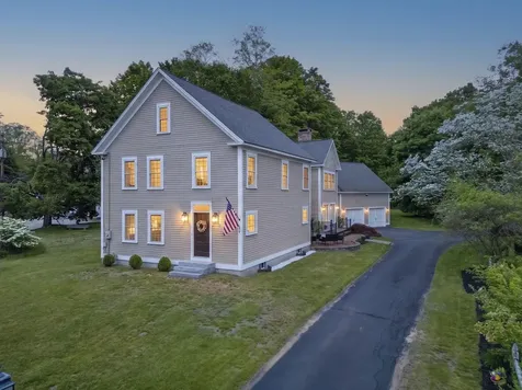 376 Main Street Hopkinton NH 03229