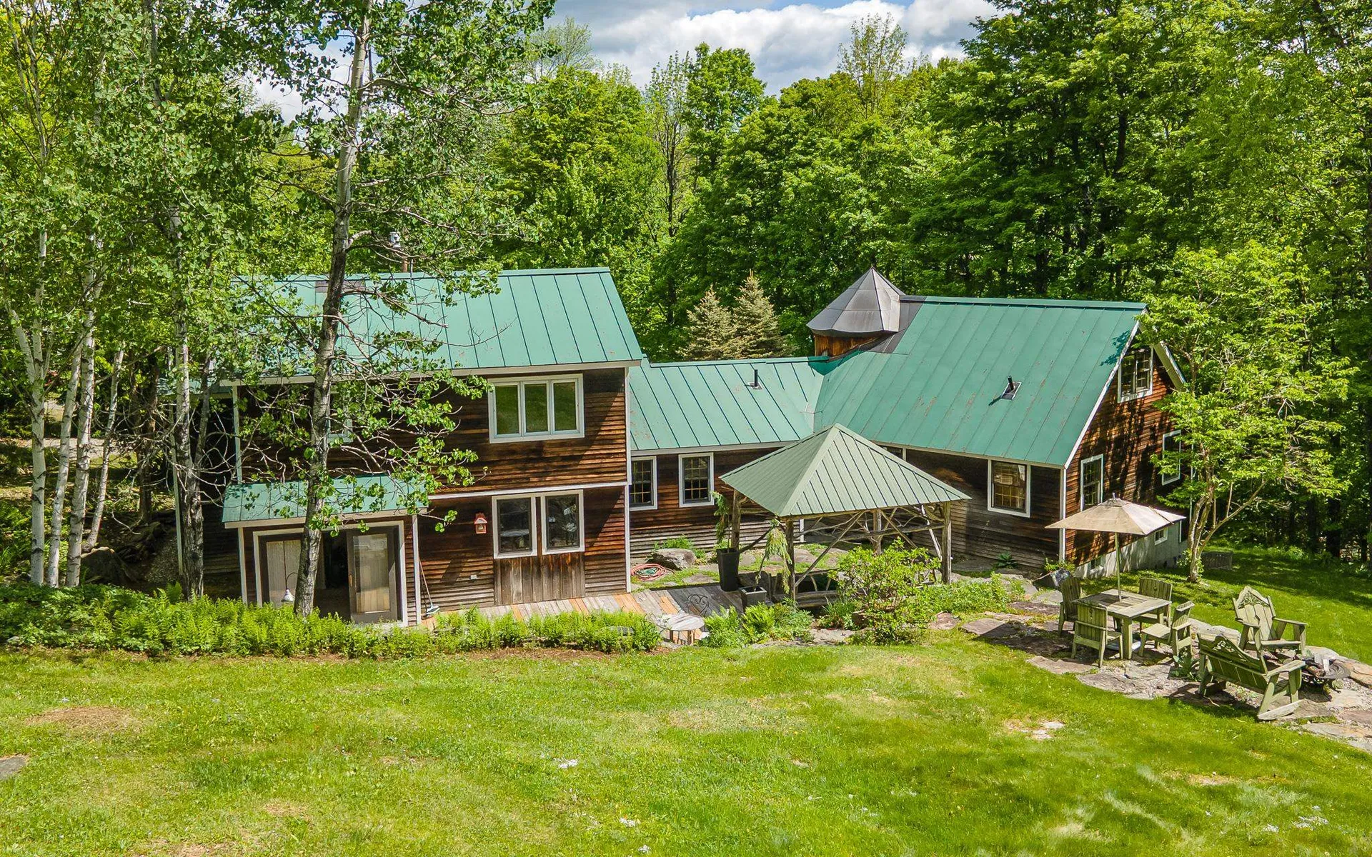 8 Twin Rocks Road Dover VT 05356