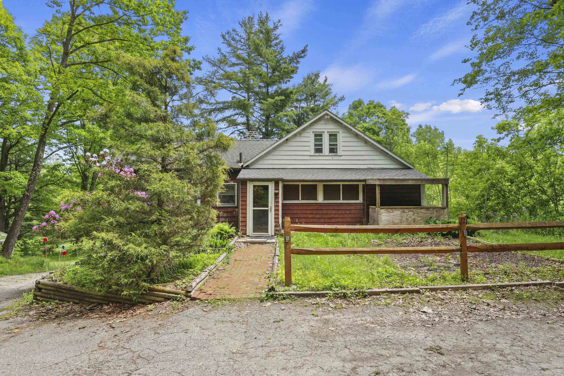 348 Center Street Pownal VT 05261