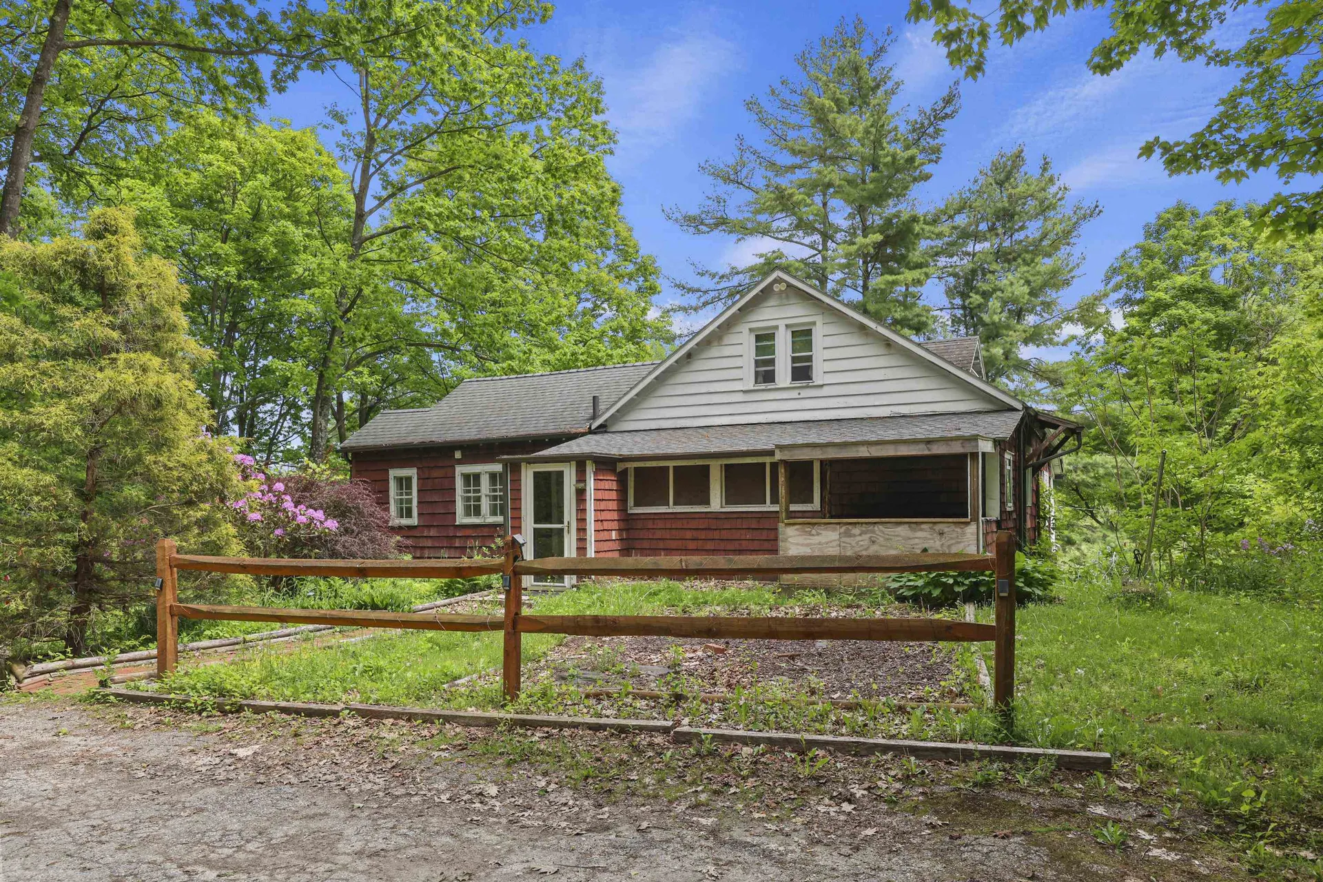 348 Center Street Pownal VT 05261
