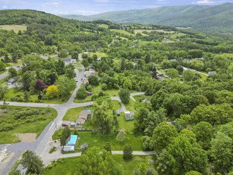 348 Center Street Pownal VT 05261