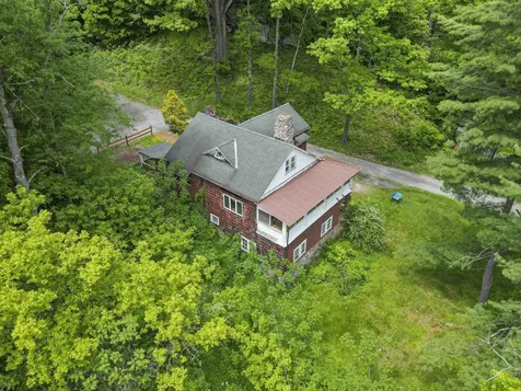 348 Center Street Pownal VT 05261