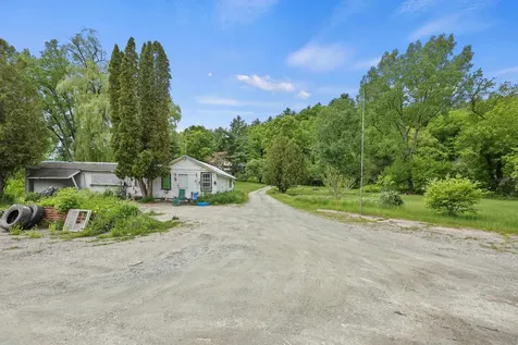 348 Center Street Pownal VT 05261