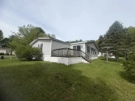 13 Caribbean Lane Rochester NH 03867