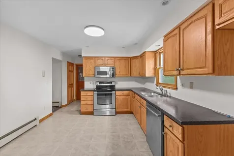 29 Drury Drive Essex Junction VT 05452