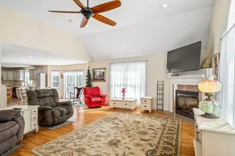 20 Ordway Lane Kingston NH 03848