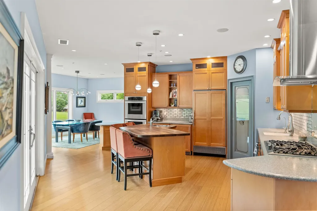 164 Broad Street Hollis NH 03049
