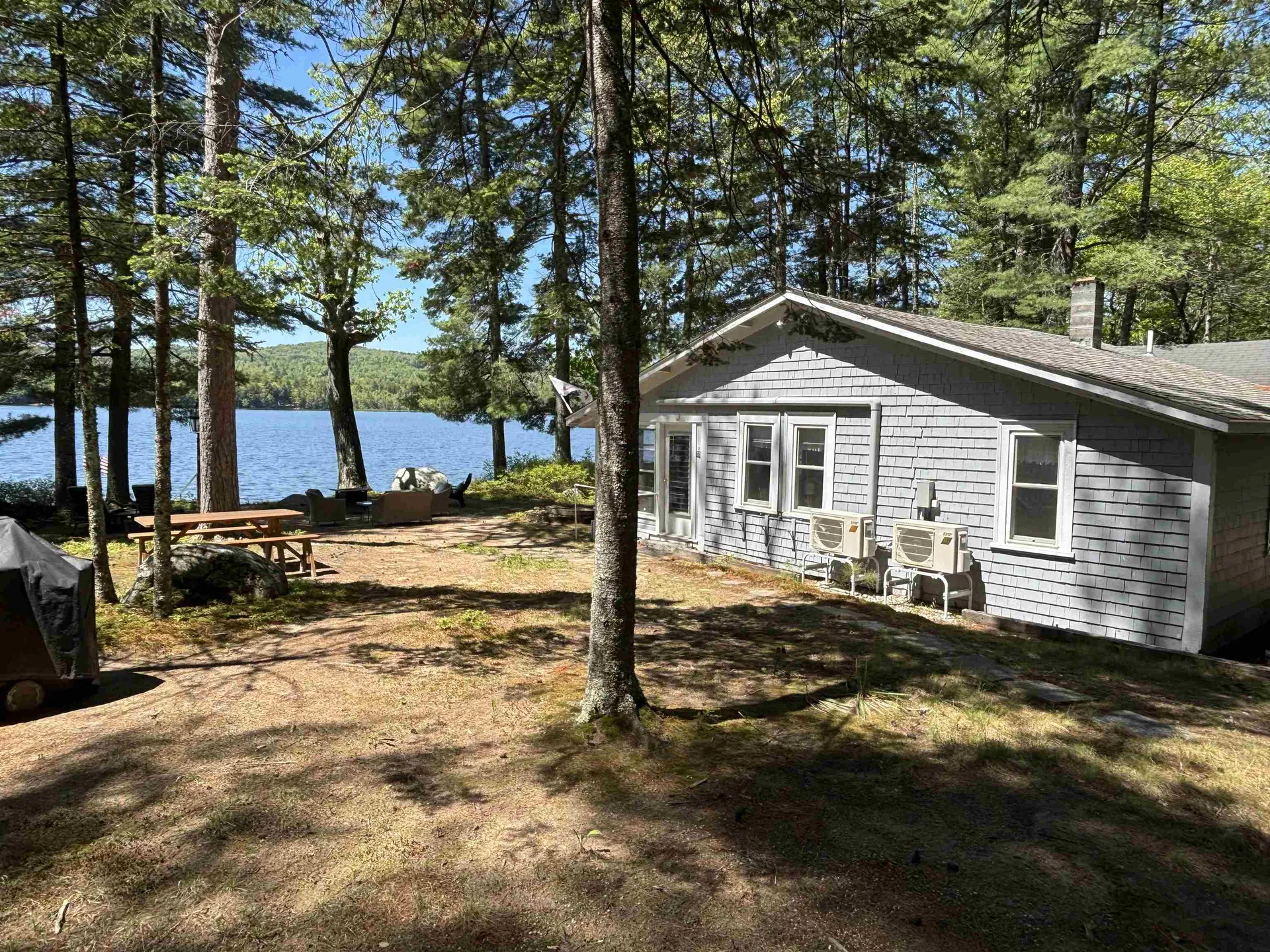 33 Oak Avenue Effingham NH 03882