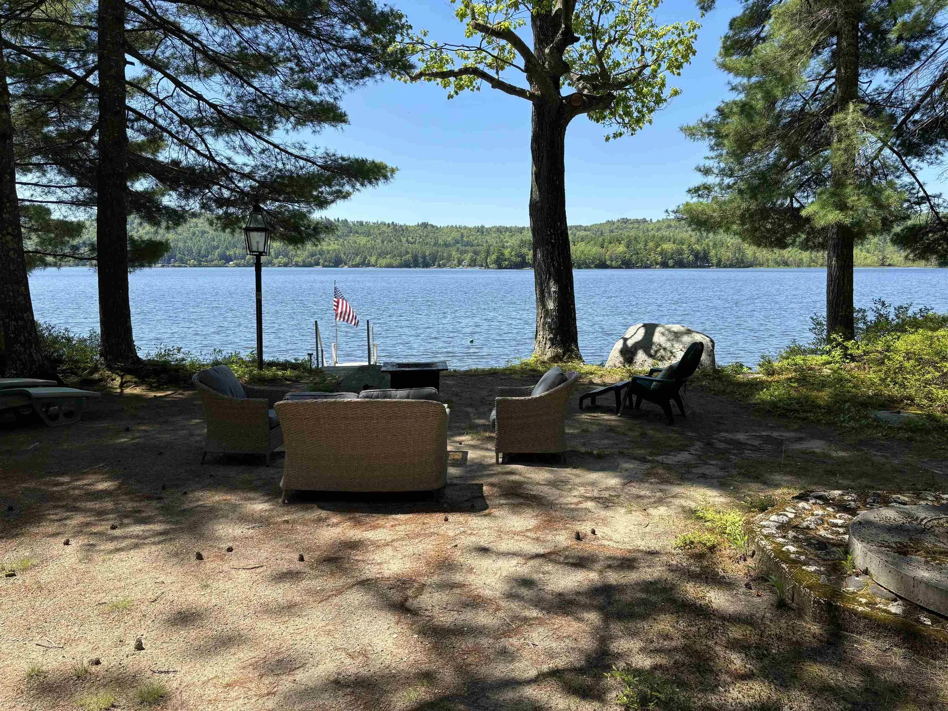 33 Oak Avenue Effingham NH 03882
