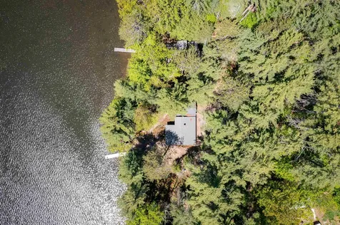 33 Oak Avenue Effingham NH 03882