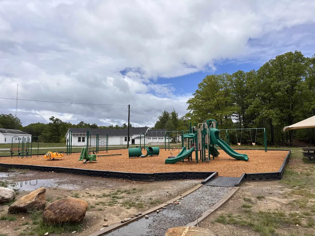 341 Hill Road Franklin NH 03235