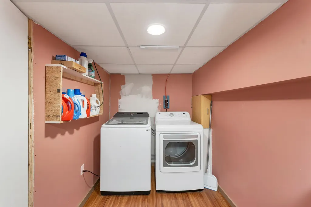 341 Hill Road Franklin NH 03235
