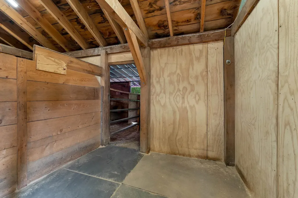 341 Hill Road Franklin NH 03235