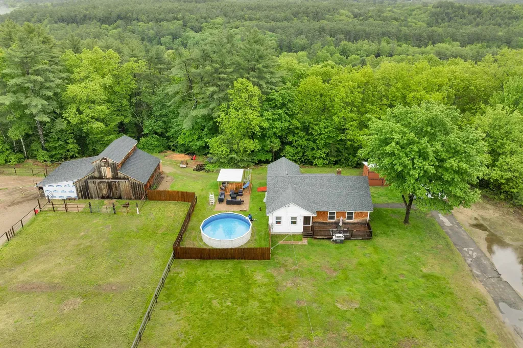341 Hill Road Franklin NH 03235
