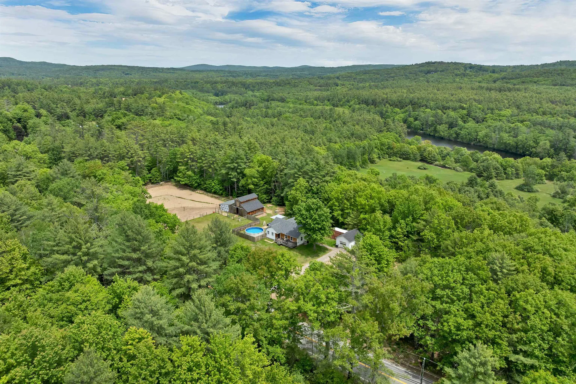 341 Hill Road Franklin NH 03235