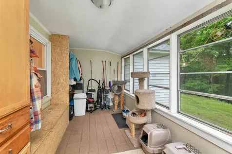 341 Hill Road Franklin NH 03235
