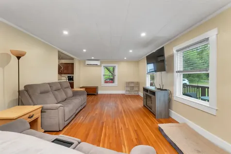341 Hill Road Franklin NH 03235