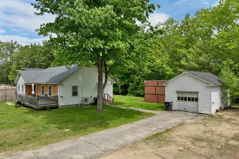 341 Hill Road Franklin NH 03235