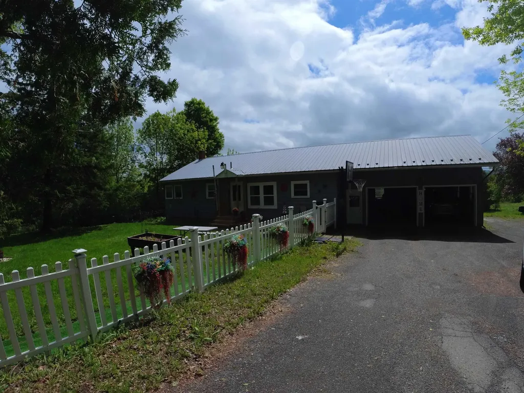 562 Lake Region Road Orleans VT 05860