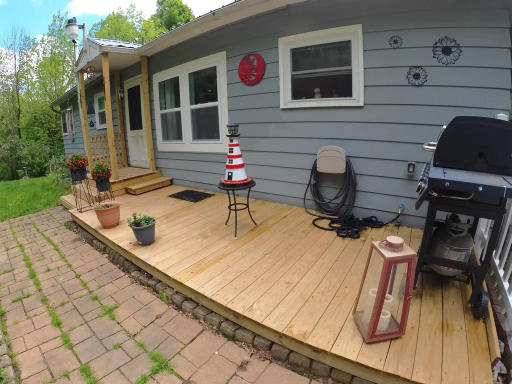 562 Lake Region Road Orleans VT 05860