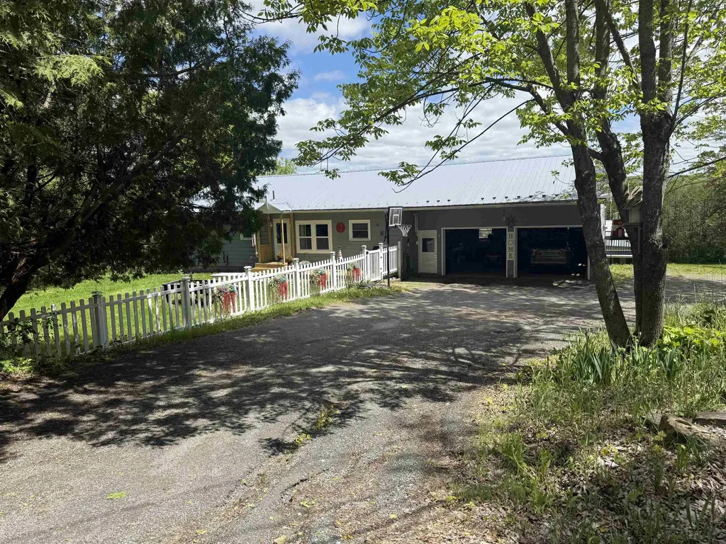 562 Lake Region Road Orleans VT 05860