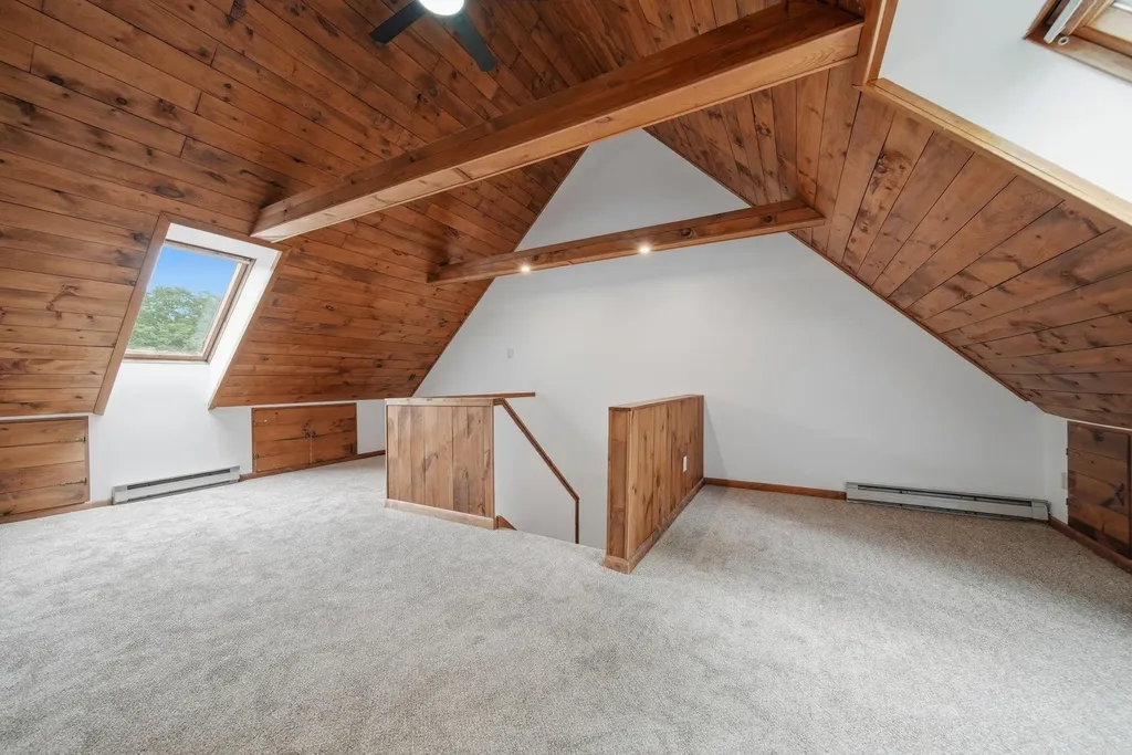25 Silverton Drive Nashua NH 03062
