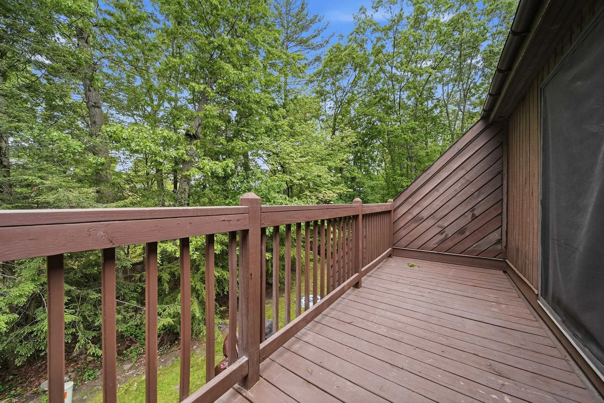 25 Silverton Drive Nashua NH 03062