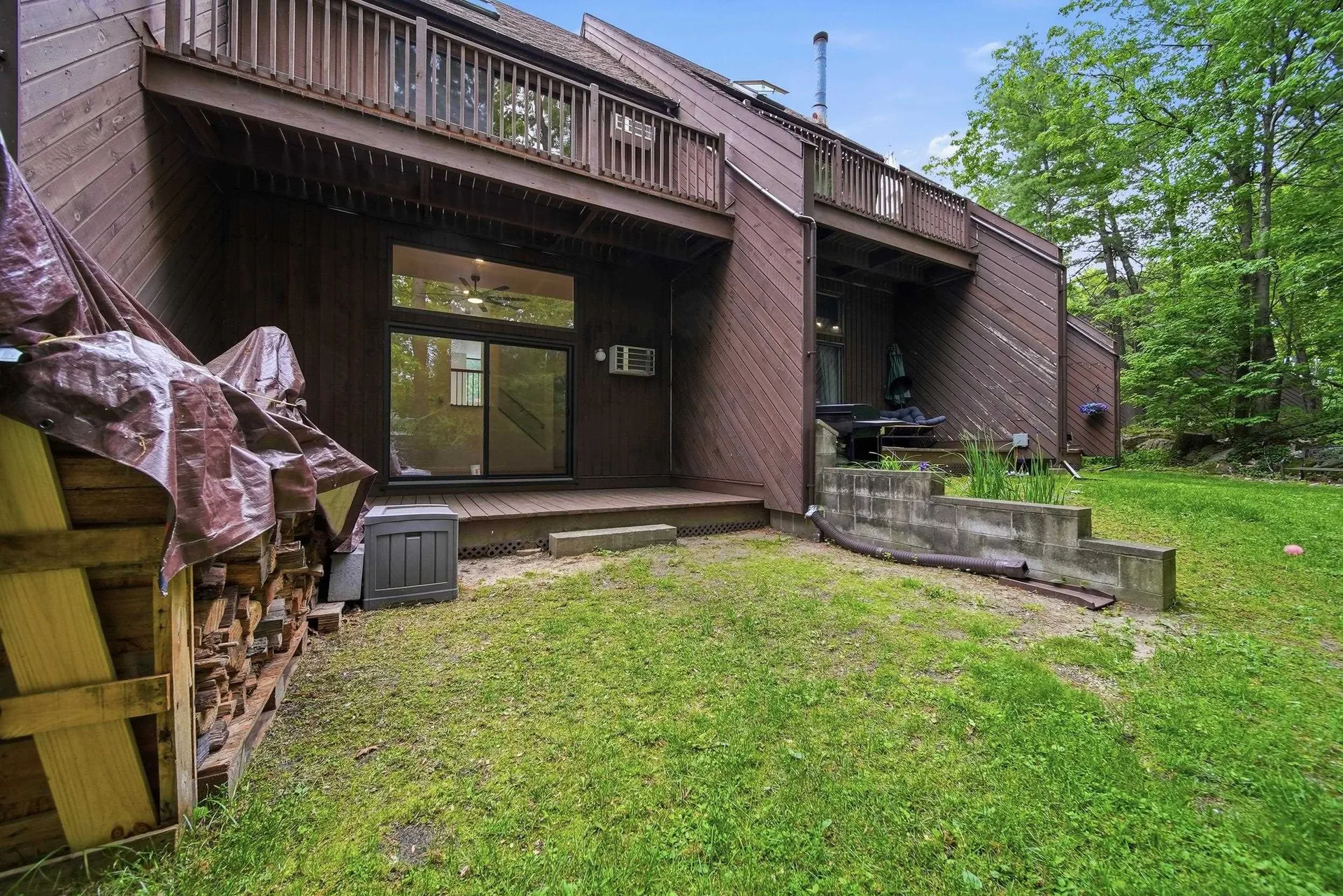 25 Silverton Drive Nashua NH 03062