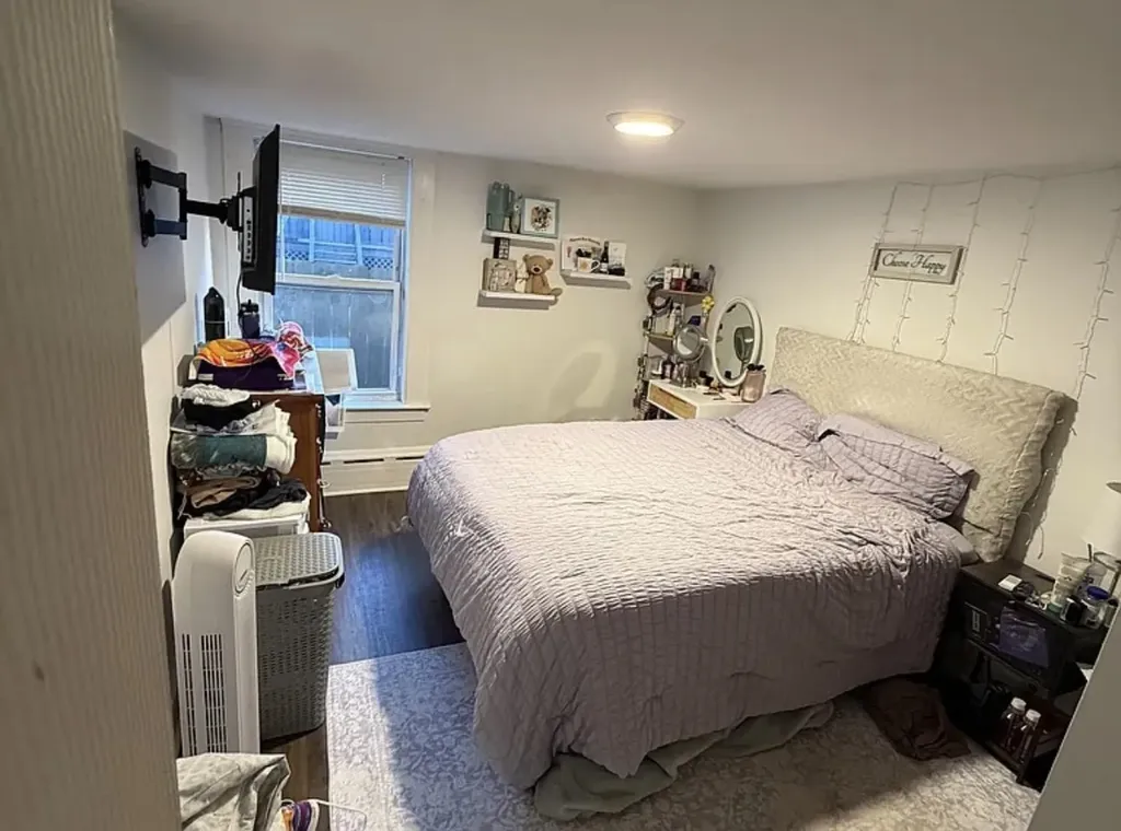 12 Mount Auburn Street Somersworth NH 03878