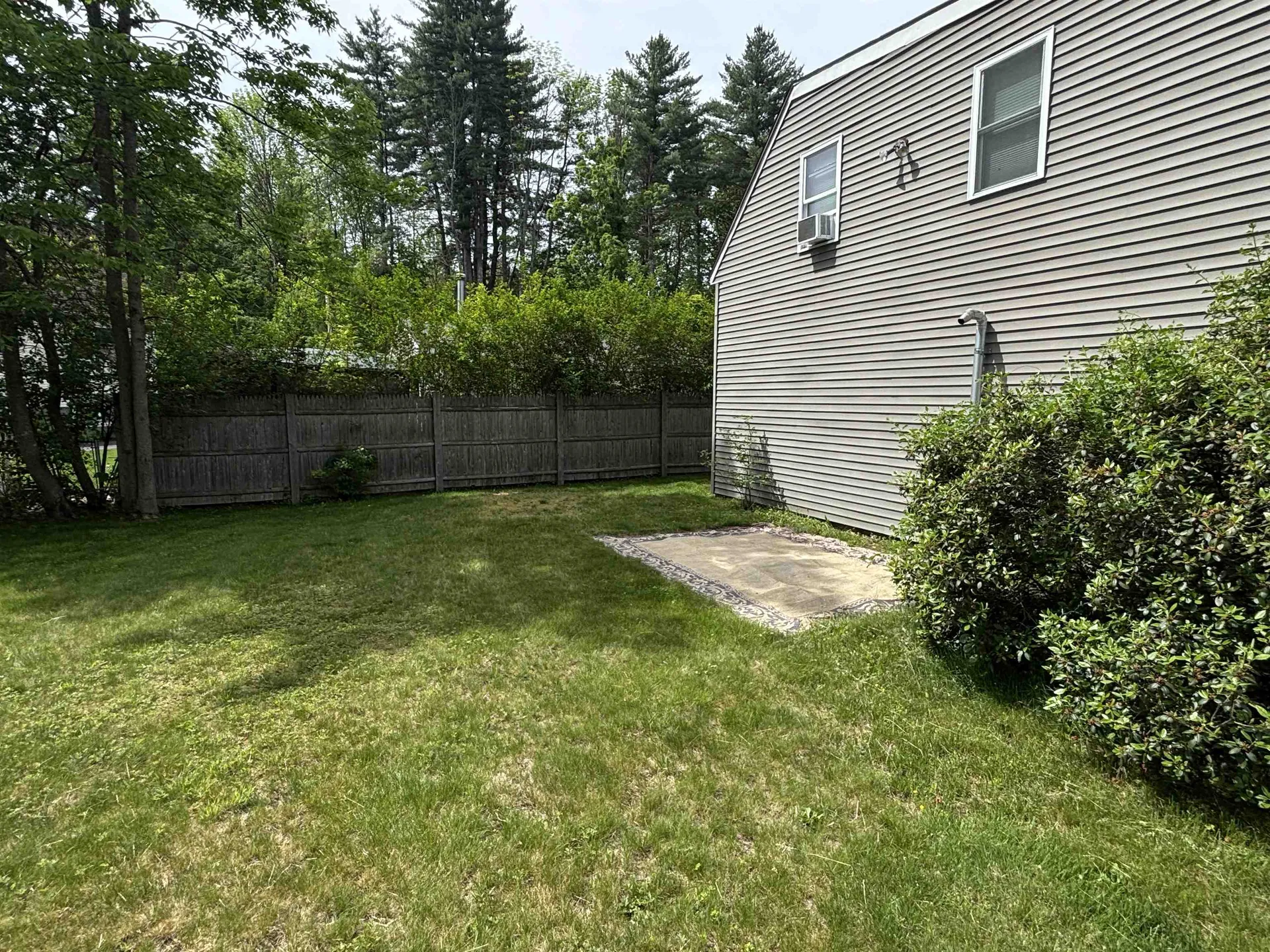 118 Danis Park Road Goffstown NH 03045