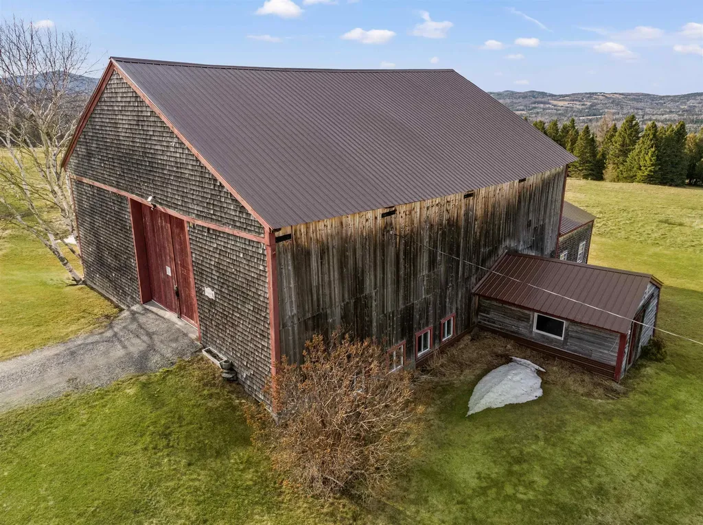 61 & 65 Perry Road Columbia NH 03576