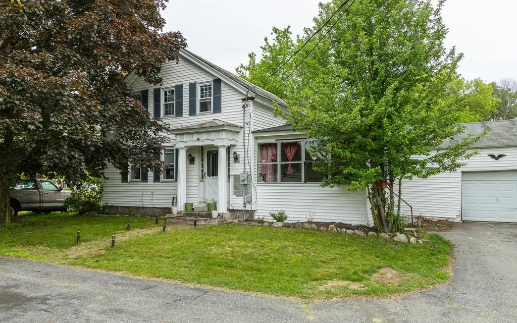 102 Goodell Avenue Swanzey NH 03446