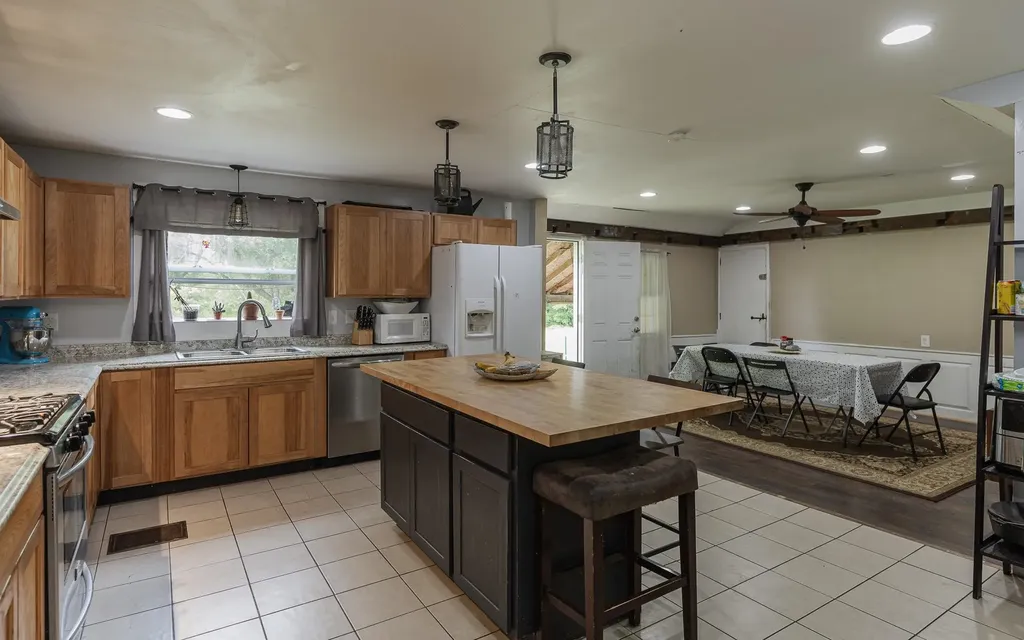 102 Goodell Avenue Swanzey NH 03446