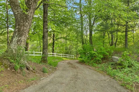 2384 White Mountain Highway Conway NH 03860