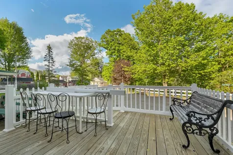 2384 White Mountain Highway Conway NH 03860