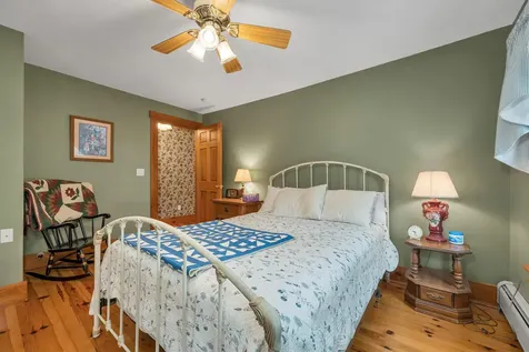 2384 White Mountain Highway Conway NH 03860