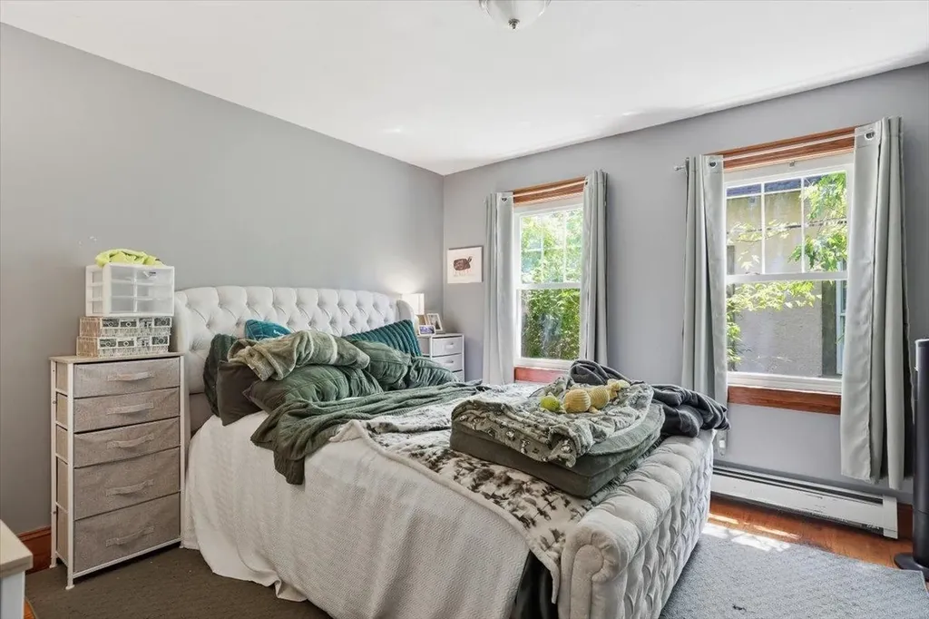 3 Sawyer Street Nashua NH 03060